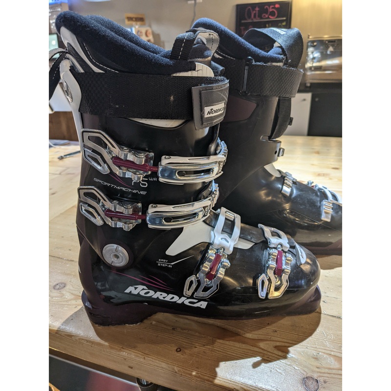 Demo Nordica Sportmachine 75 W ski boot (used) 27.5