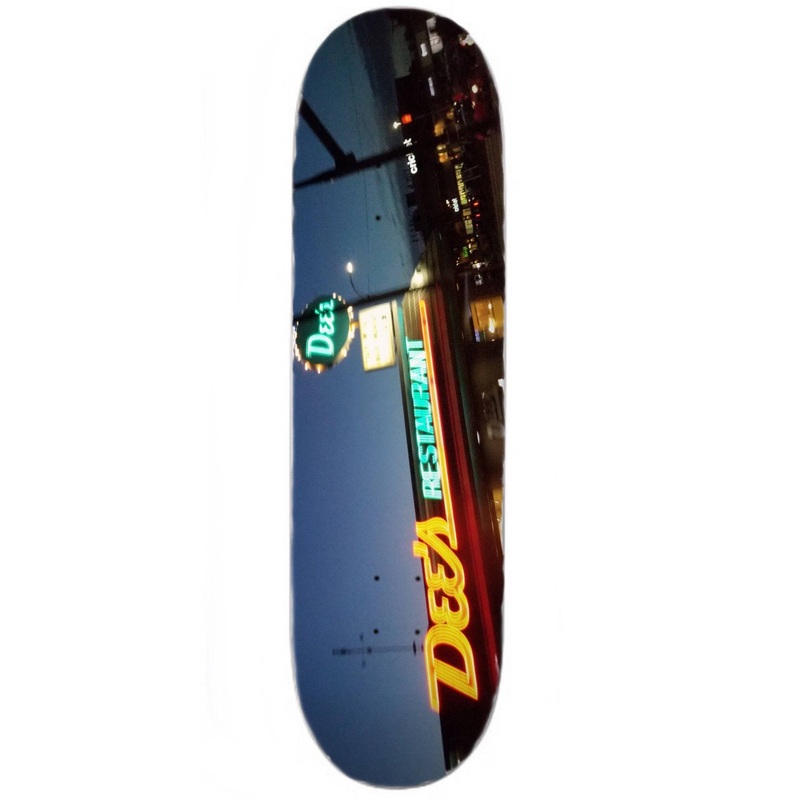 AMAO Dee's Skateboard 8.25