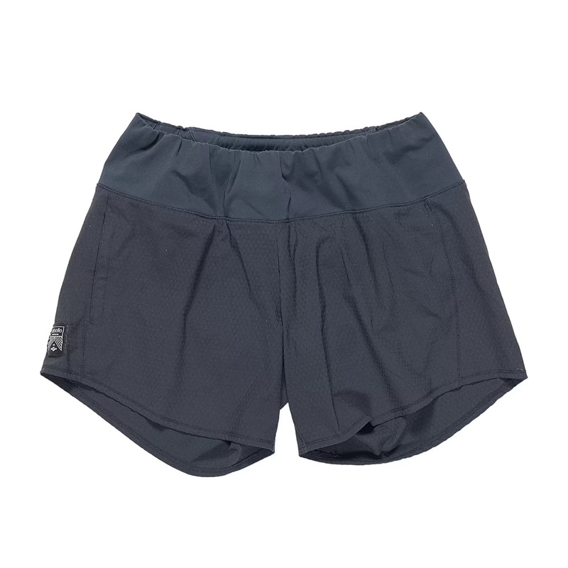 Oiselle High Rise Roga Shorts - Women's 6 Black
