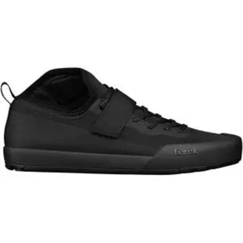 Fi'zi:k Gravita Tensor Flat Cycling Shoe 41 Black/Black
