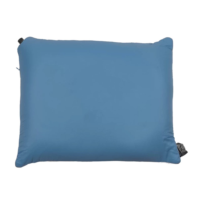 COCOON Ultralight Air-Core Travel Pillow M Light Blue