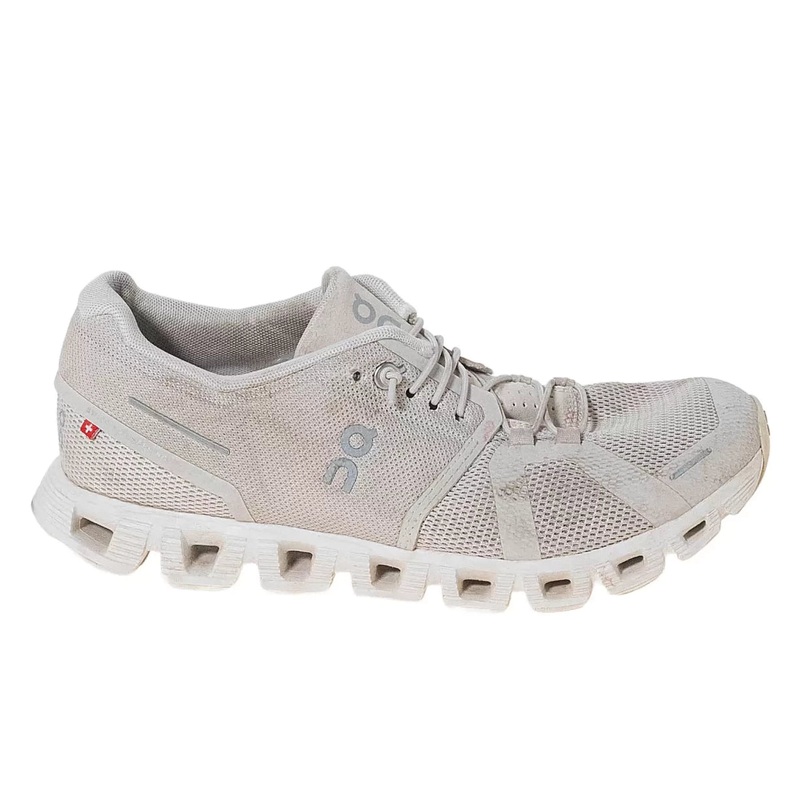 On Cloud 6 - Women's 8 White