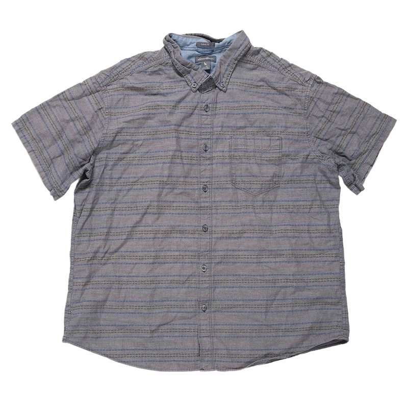Eddie Bauer Short-Sleeve Button Up Shirt - Men's XL Grey