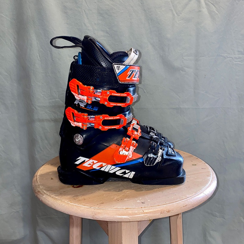 Tecnica R9.5 90 Race Kid's Race Ski Boots - USED 23/23.5 - US 5/5.5