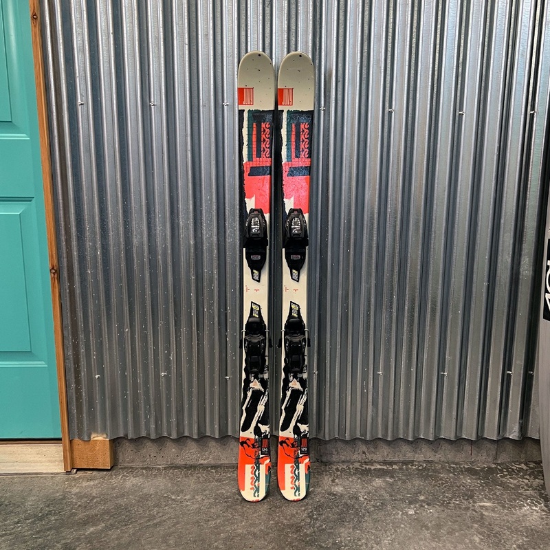 K2 Juvy Kid's Twintip Skis w/ Marker FDT 7 GW Bindings - USED 129cm Marker FDT 7 GW