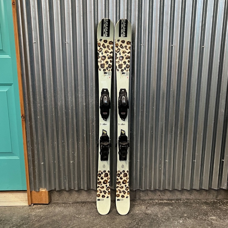 K2 Missy Kid's Twintip Skis w/ Marker FDT 7 GW Bindings - USED 129cm Marker FDT 7 GW