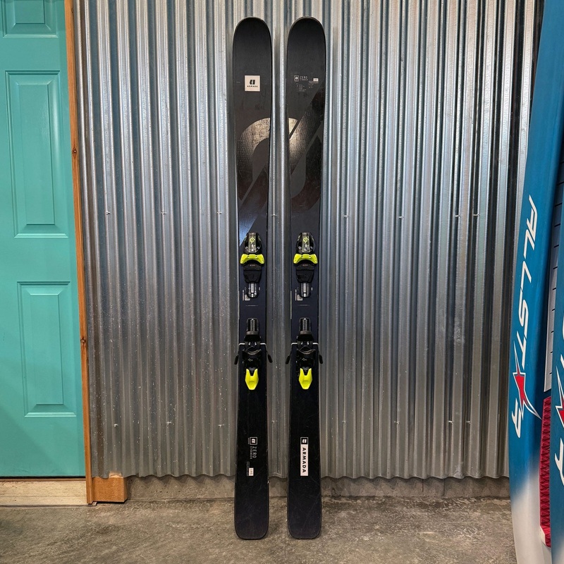 Armada Zero Stranger Skis w/ Head Joy 11 GW Bindings - USED 180cm (R15.8m)