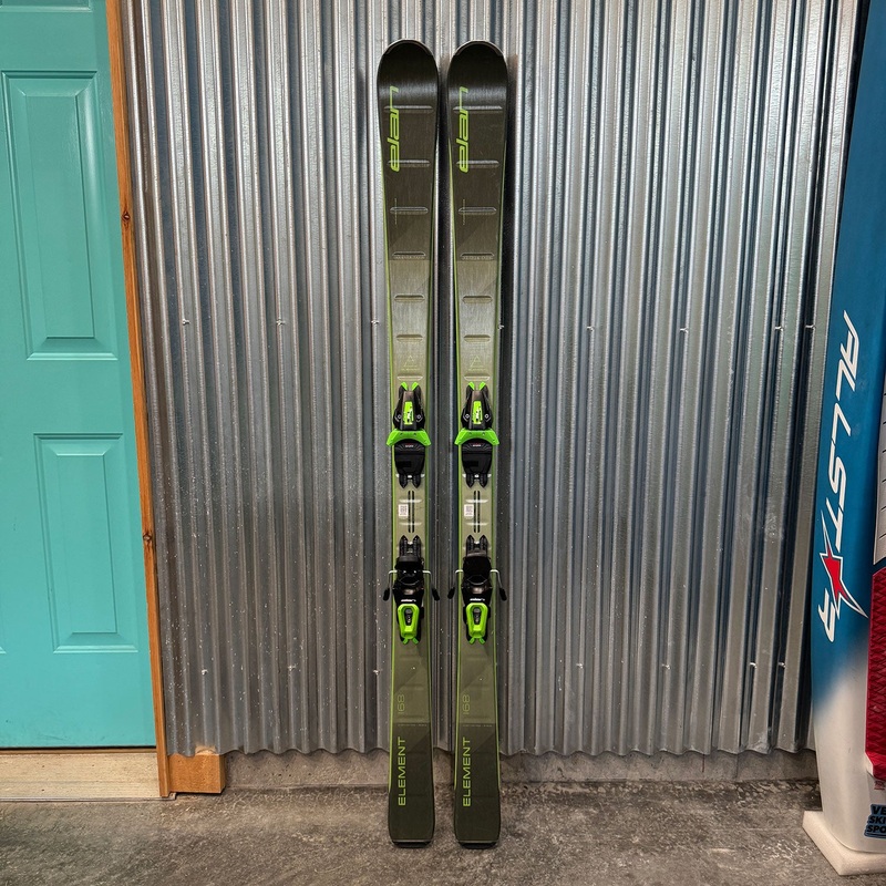 Elan Element Skis w/ Elan EL 10 GW Bindings - USED 160cm (R13.5m) Elan EL 10 GW Black/Green