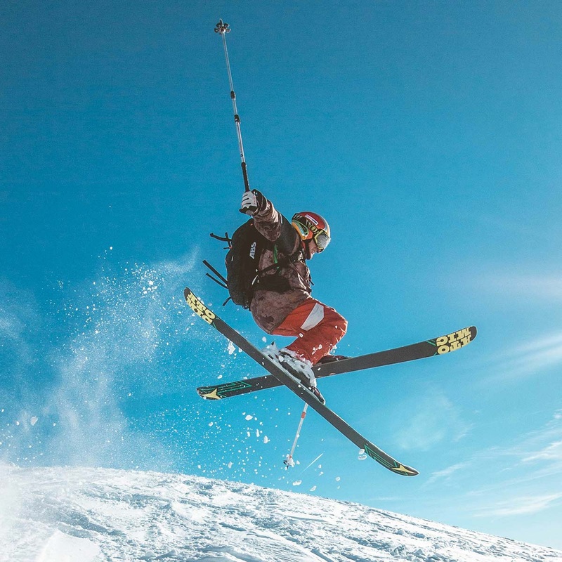 Bundle - Ski Rental Womens 5-5.5 25-30lbs